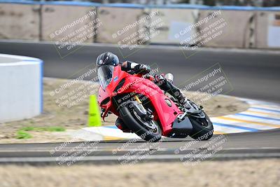 media/Apr-18-2025-TrackDaz (Fri) [[45f5874c44]]/B Group/Session 4 (Turn 6 - Outside)/